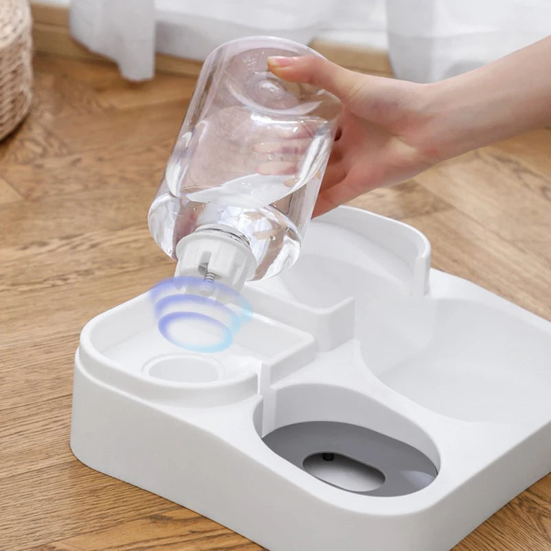 2-in-1 Voerbak en Waterdispenser – RVS & Kunststof, Roze / Blauw / Wit
