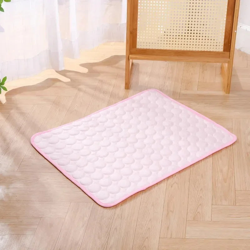 Koelmat Hond Ice Silk – Ademend Zomerbed Lichtgewicht
