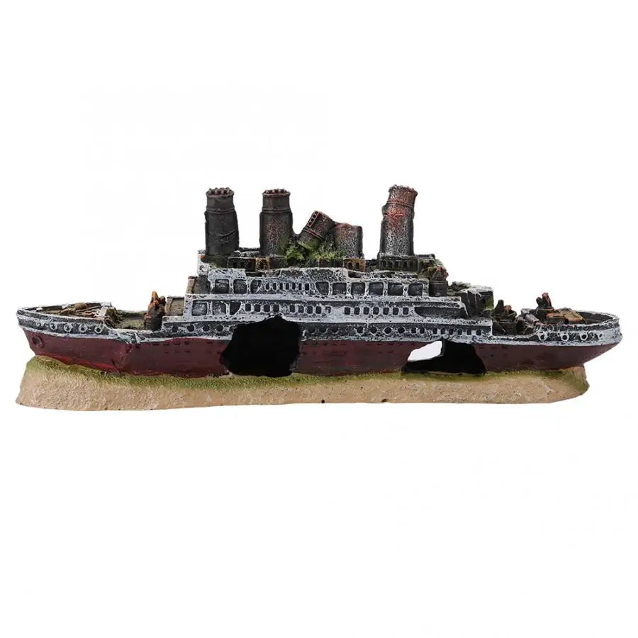 Aquarium Shipwreck Resin Ornament