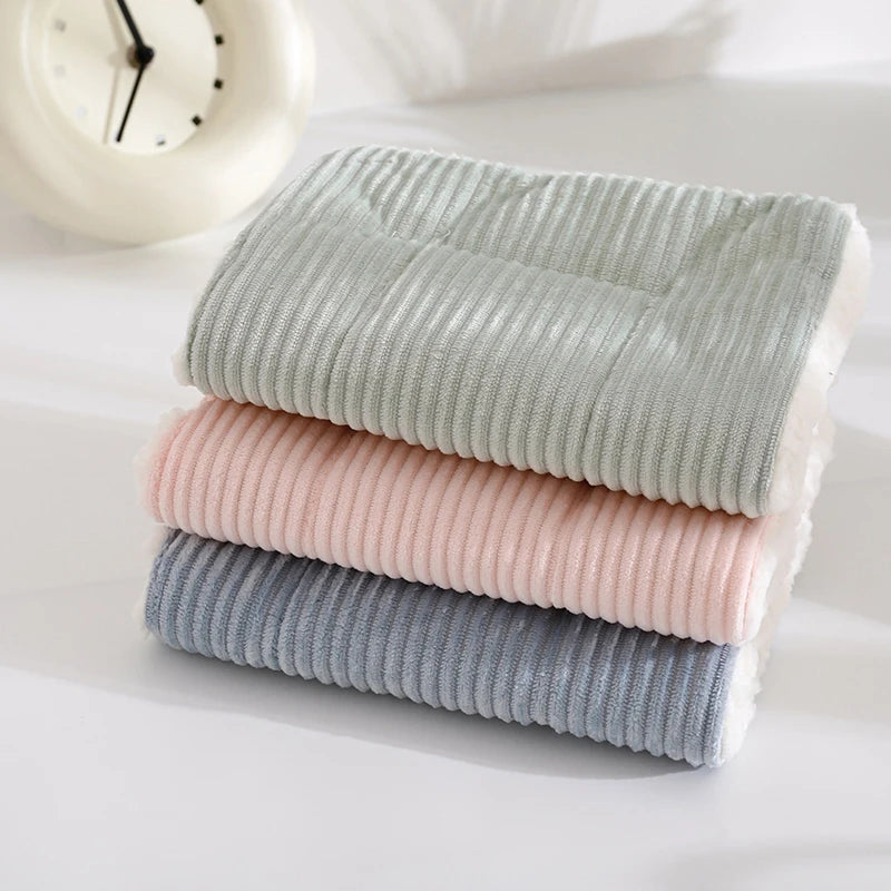 SnuggleNest WinterWarm Dierenhuisje