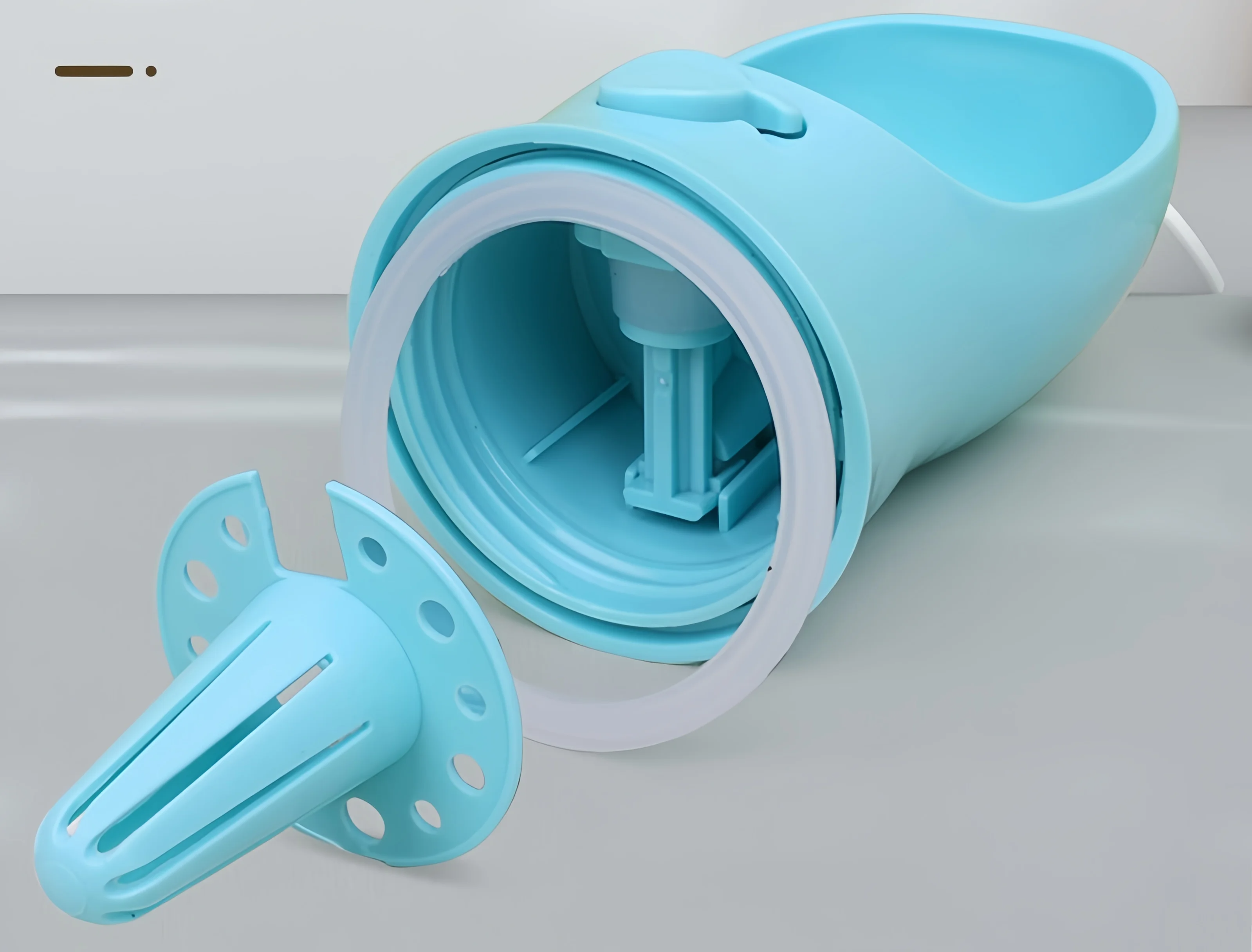 DUOPET 2-in-1 Draagbare Drinkfles & Voercontainer